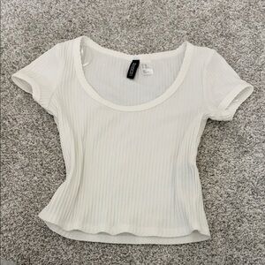 H&M White Ribbed Scoop-Neck Short Sleeve Tee